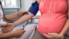 Heart disease risk in pregnancy, tips for pregnant women to monitor and manage heart health (Photo by Shutterstock)