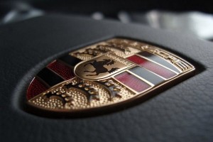 Porsche tarik 8.100 unit mobil sport 911 di AS