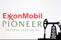 Exxon in talks to pay over $250 per share for Pioneer