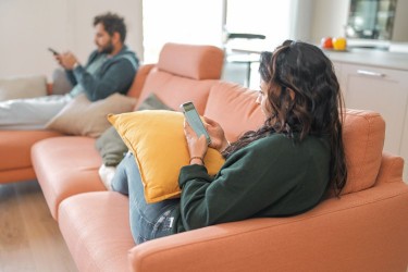 young couple phubbing