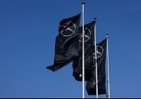 China regulator approves joint venture set up by Mercedes-Benz and BMW Brilliance